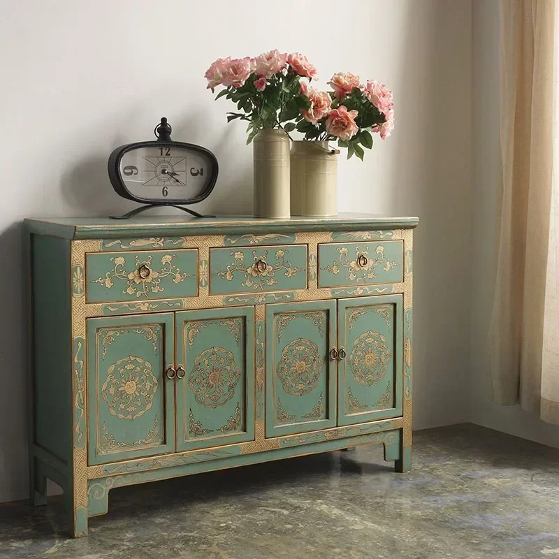 Aparador simples de madeira maciça para sala de estar