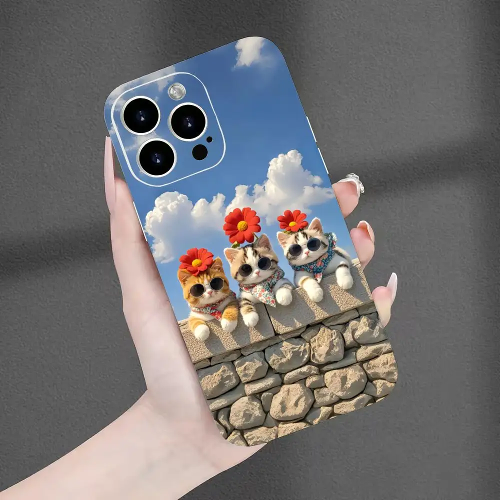 

Cute three cats lying on the wall phone case suitable for iPhone 17 16 15 14 13 12 11 Pro/Max/Plus anti drop frosted soft case