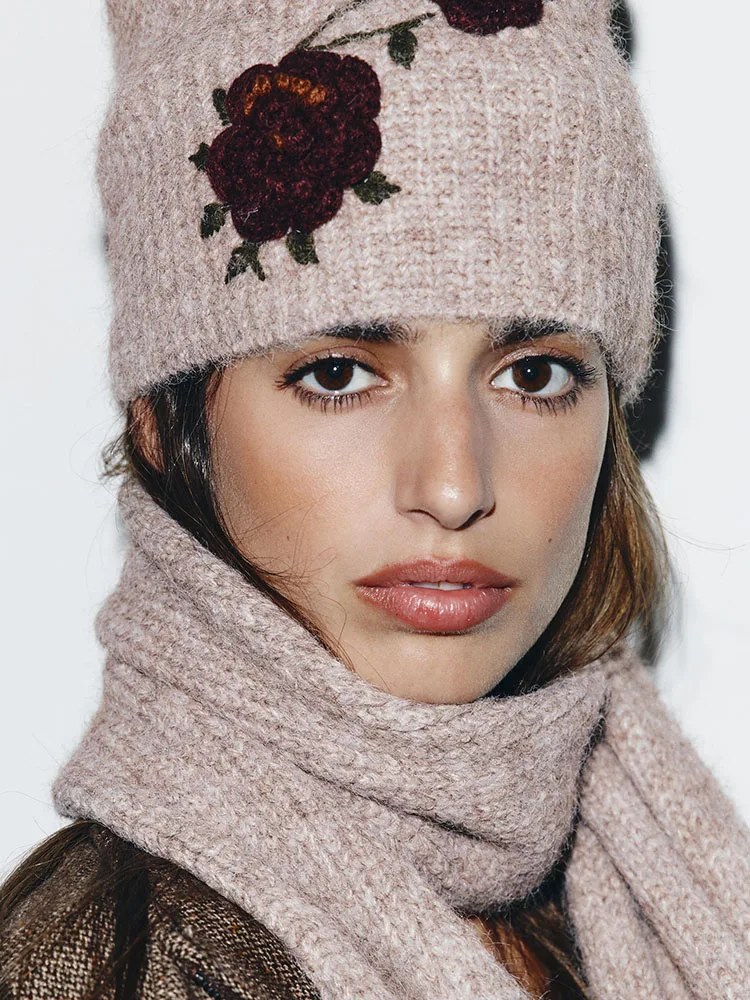 قفازات شتوية وصلت حديثًا 0653273 7 وشاح 0653272 7 قبعة 065327 7 ملابس وإكسسوارات نسائية عرقية