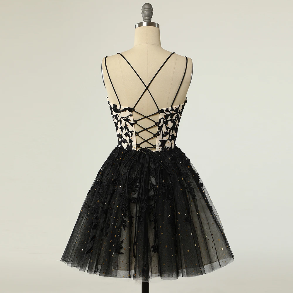 Petite robe trapèze à col en V personnalisée, appliques en dentelle, robe dos nu en tulle, mini robe de cocktail, bretelles spaghetti croisées, noir