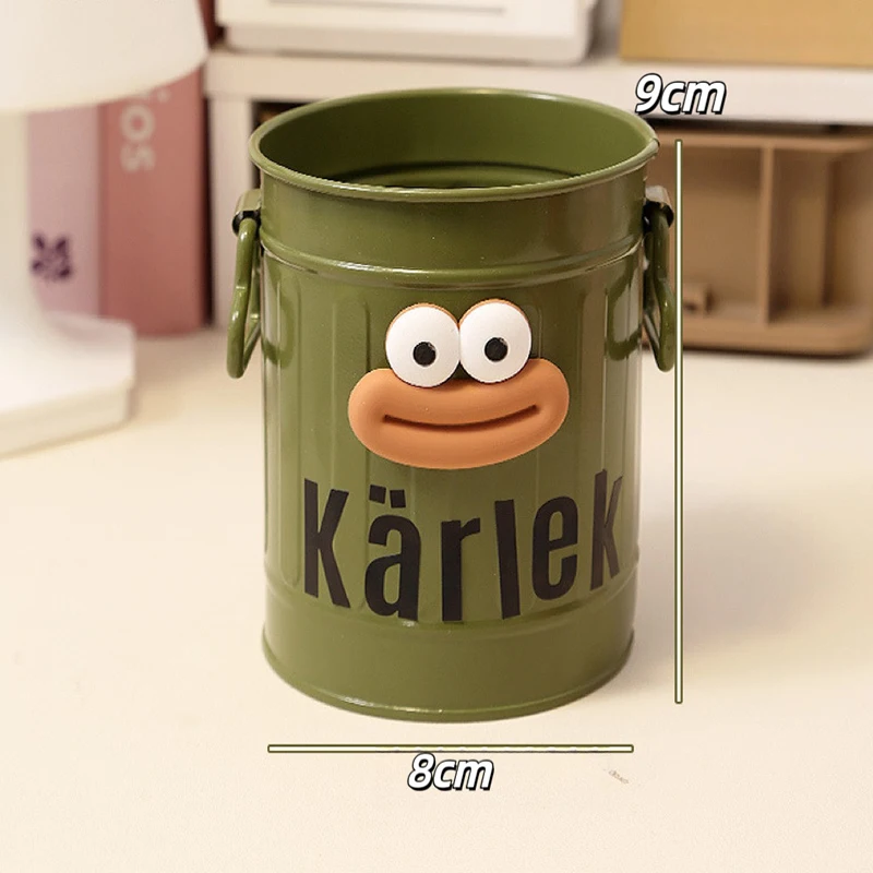 يحتوي حامل القلم على مستوى عالٍ من المظهر شخصية كرتونية ومناسبة لمكاتب ومكاتب الطلاب