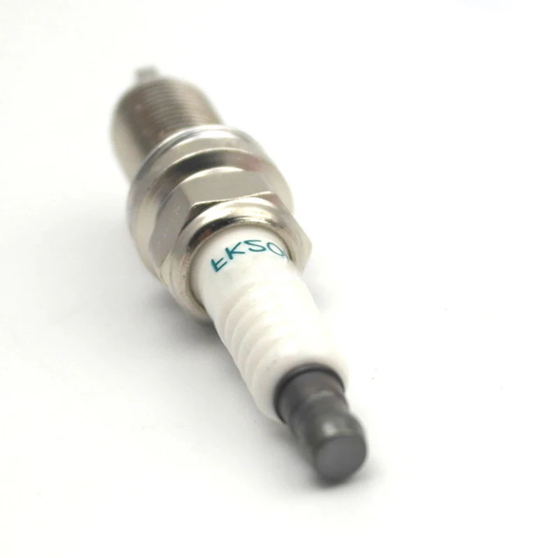 

4pcs FK20HR11 90919-01247 Iridium candles For Toyota RAV4 Camry Highlander Lexus Car spark plug