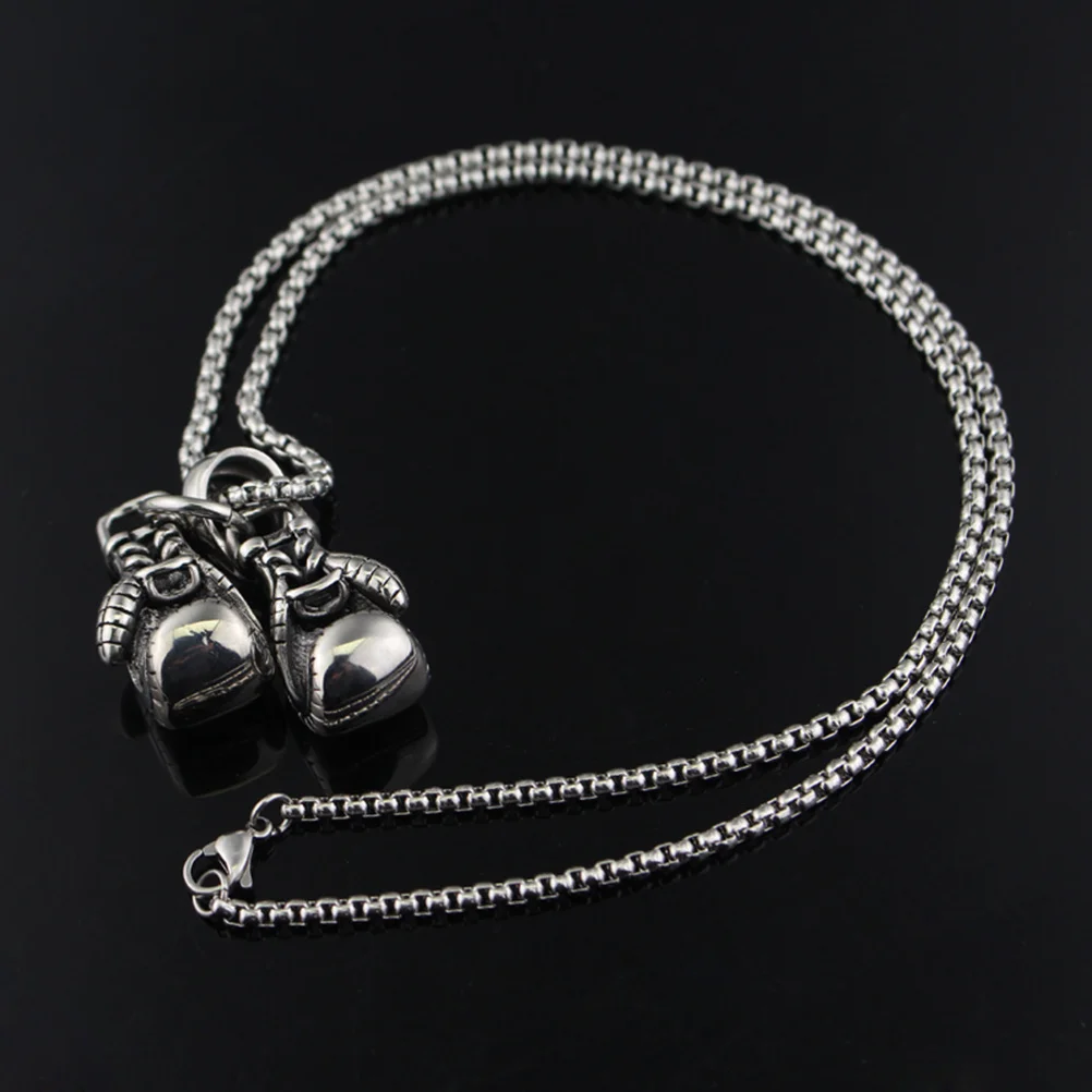 

2Pcs Boxing Gloves Necklace Creative Metal Pendant Fashion Punk Collarbone Necklace for Women Men Gift Fashion Jewelry