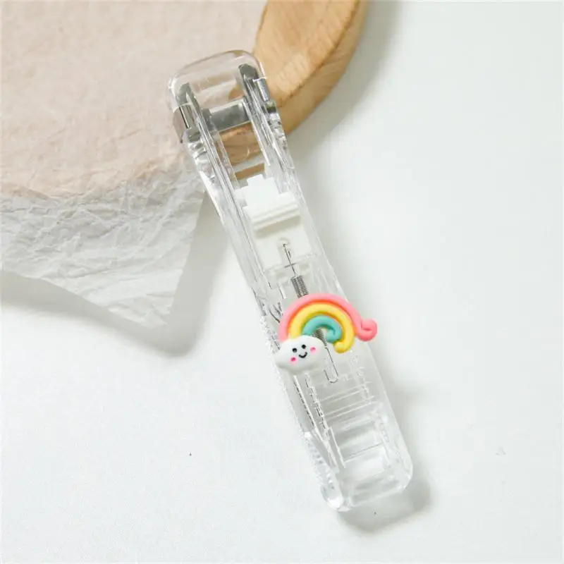 ปัตตาเลี่ยนกระดาษ Staplers Push Clamp File เอกสารเครื่องมือเข้าเล่มเครื่องเย็บคลิปหนีบกระดาษพร้อมเติมอุปกรณ์สํานักงาน