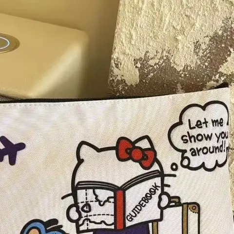 

Kawaii Cartoon Sanrio HelloKitty Storage Bag Cute Canvas Large Capacity Girl Makeup Bag New Travel Printed Storage Handbag