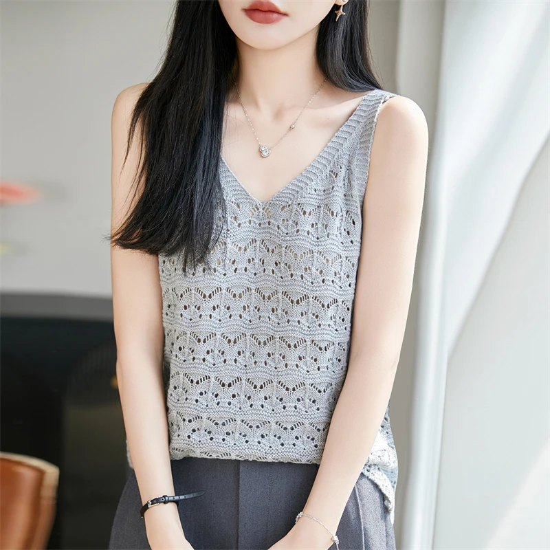 

Summer wool women's T-shirt casual solid color knitted pullover loose V-neck T-shirt fashionable hollow out sleeveless vest