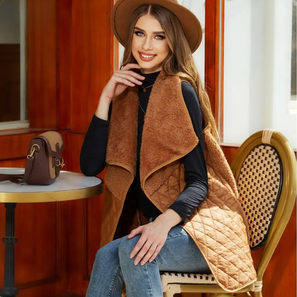 

Women's Velvet Cardigan Sleeveless Jacket Vest Autumn Fashion All-match Plush Stitching European American Style