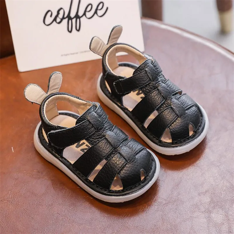 Baby Kids Genuine Leather Sandals Soft Bottom Non Slip Walking Shoes Boys Baotou Beach Sandals Infant Boys Comfortable Sneakers