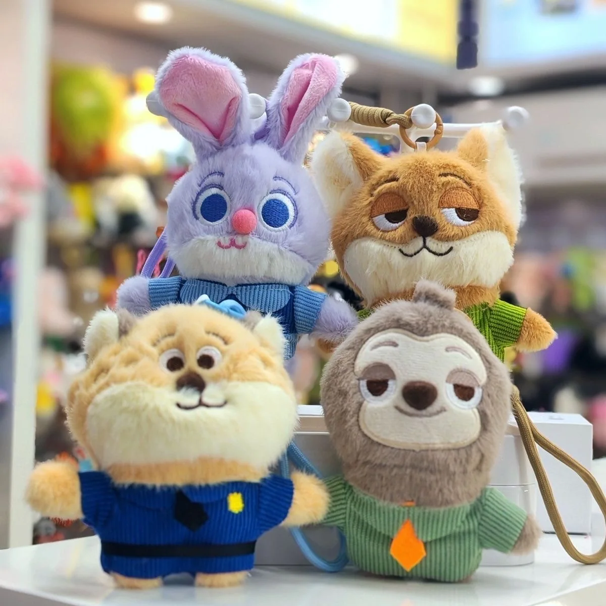 かわいいズートピアシリーズ ジュディ・ホップス ぬいぐるみキーホルダー ポットデミエル ディズニーアニメ ニック・ワイルド キーホルダー 漫画バッグチャーム 女の子の誕生日プレゼント