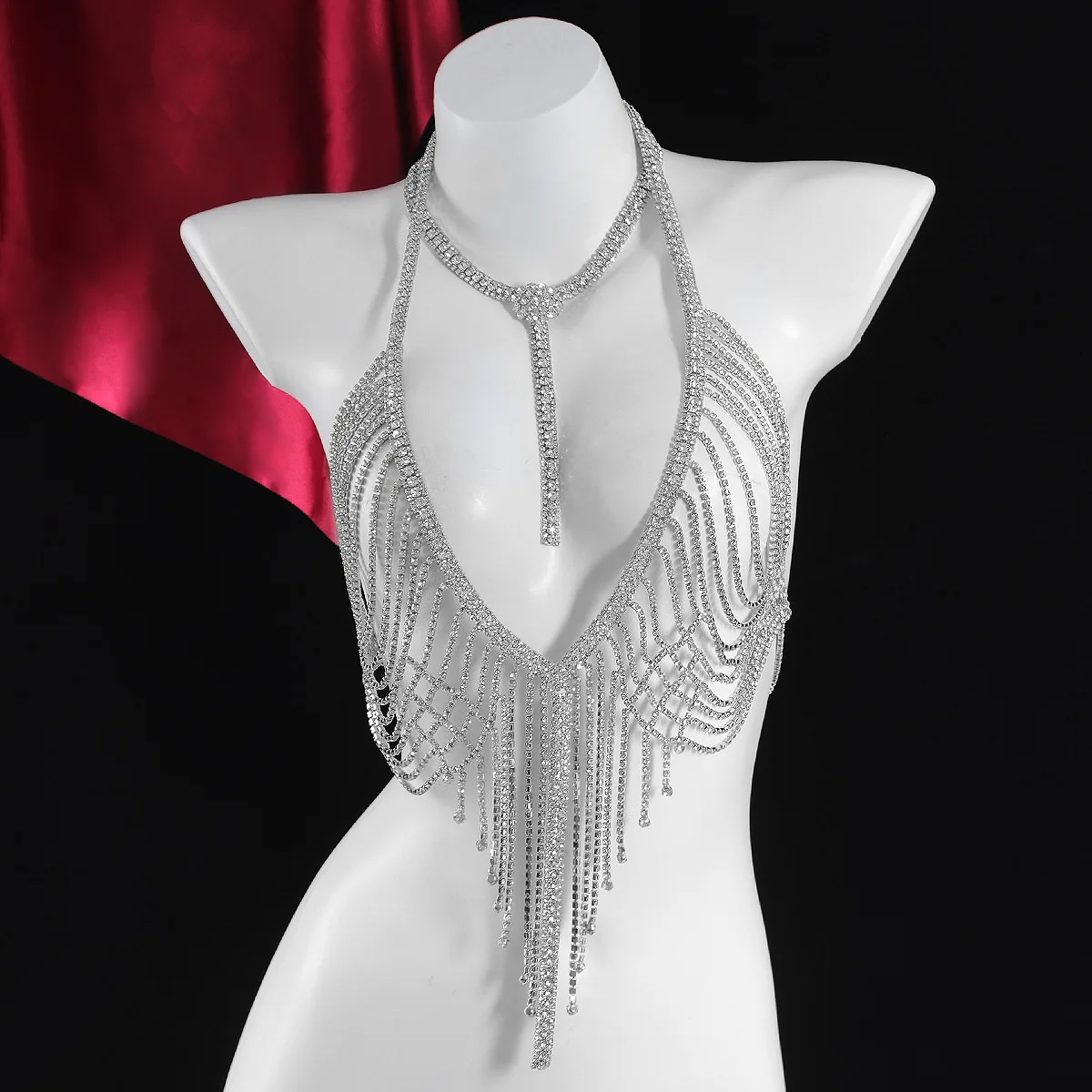 Fashionable Hanging Neck Style V-shaped Tassels Rhinestone Chest Chain Evening Party Body Chain