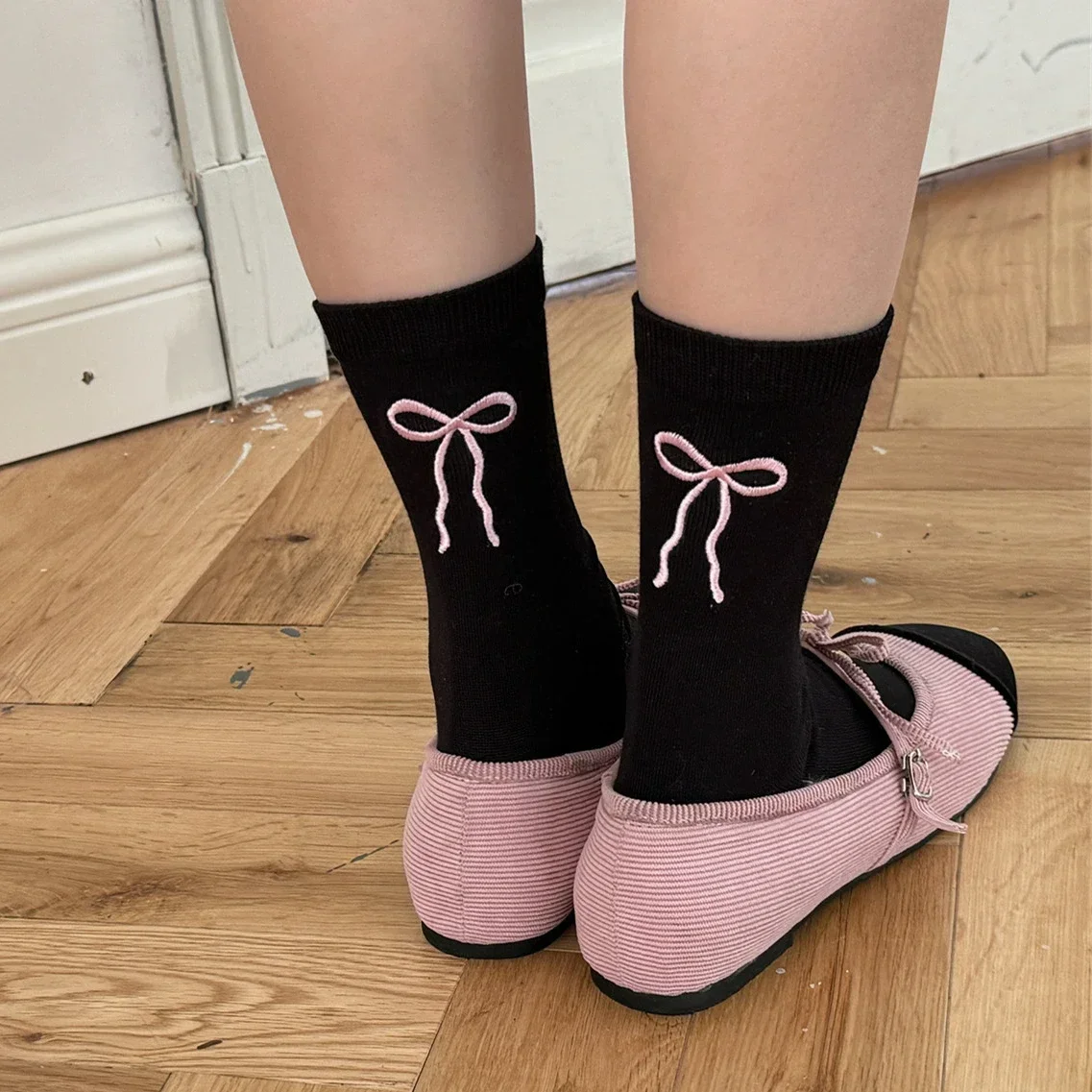 Embroidery Bow Kawaii Socks Women Korean Style Black White Gray Pink Blue Long Socks Ballet Style Sweet Girls Lolita Cute Socks