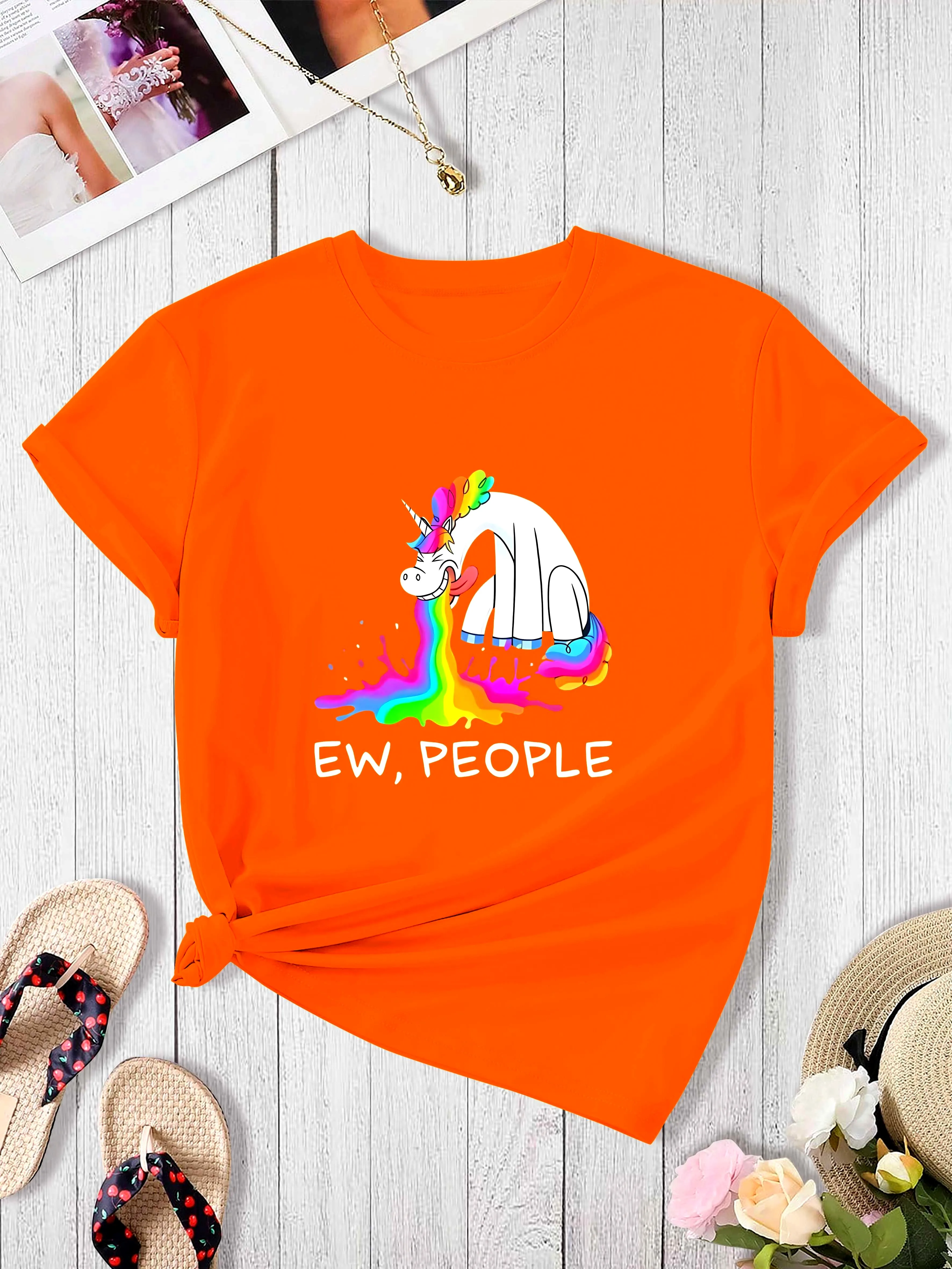 Rainbow Horse Letter Printed Short Sleeves, Comfortable and Casual Short Sleeves Suitable for Daily Street Photography Outfits