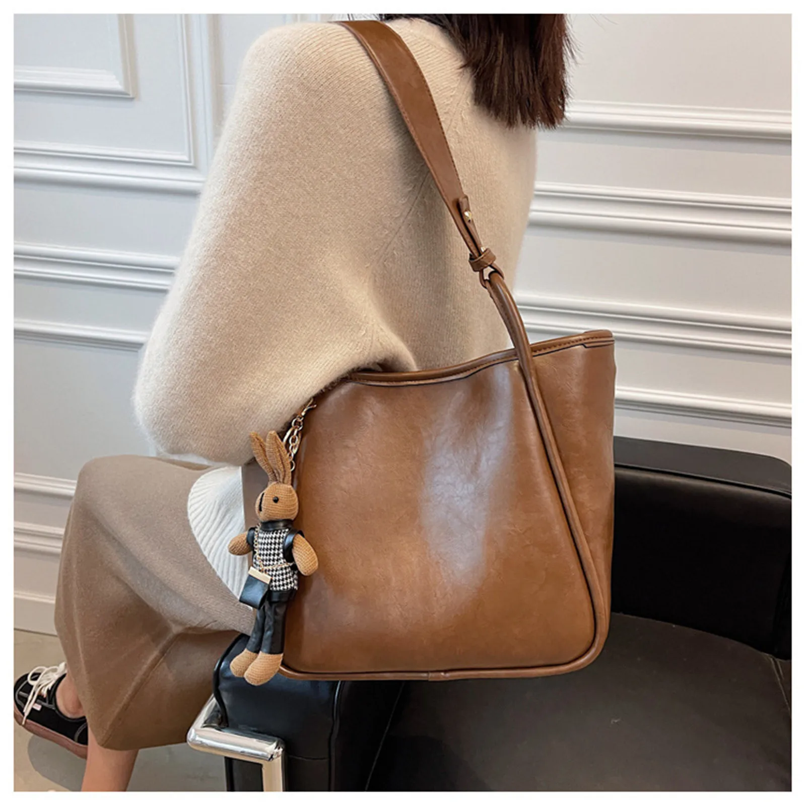 Fashion Large Capacity Tote Bags For Women Simple Commuting Shoulder Bag Brand Luxury Designer Female Soft Leather Handbags 2024