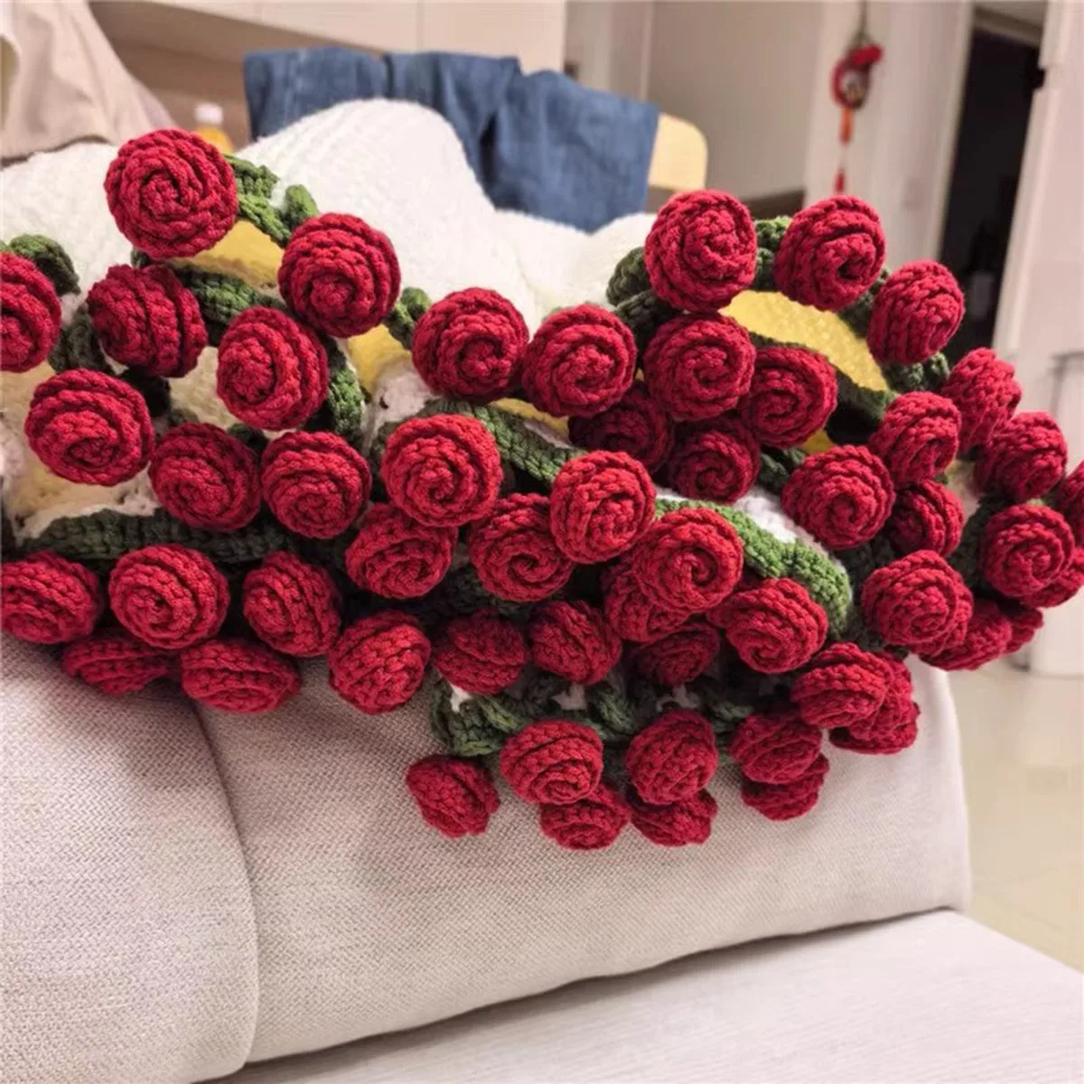 ﻿ DIY Rose Bouquet Blankets Hand-woven DIY Material Packages Lily Of The Valley Bouquet Blanket Crochet Flower Blankets