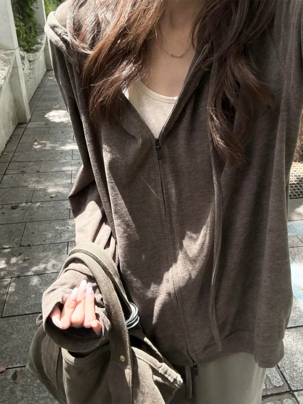 Elegant Coffee-Colored Hooded Zipper Cardigan Women's Long Sleeve Top Fall 2026 New Style Versatile Comfortable Outerwear