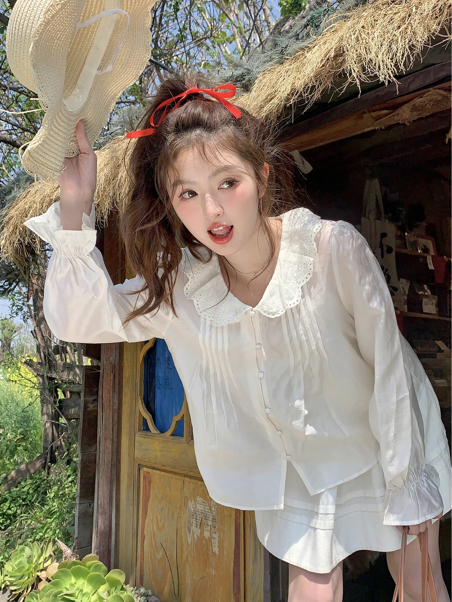 

Женская блузка Vanwenwen Sweet Morning White с цветочным принтом, свободного кроя, с воротником-стойкой, весенняя коллекция, модная.