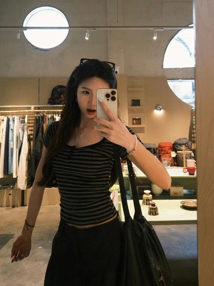 American Sle U-Ne Button Striped ort Sve T-shirt Donna Estate Colore Blo Giovane Retro Dimagrante Sexy ort Top