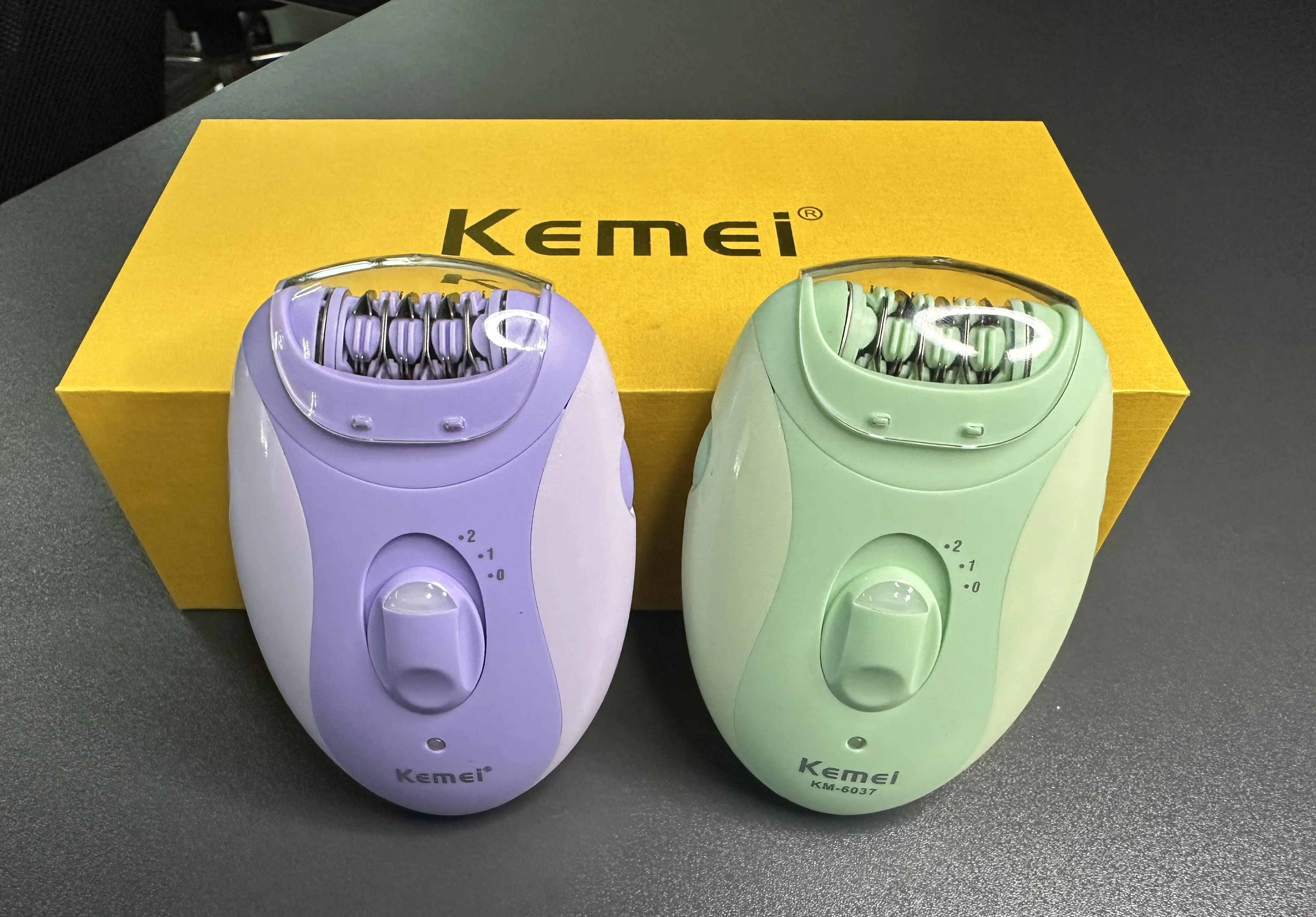 Kemei Face Body Hair Removal Lady Bikini Trimmer Shaving Machine Rechargeable Women Epilator Electric Shaver Razor KM-6037