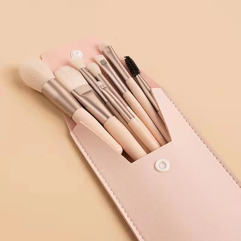 8-teiliges Make-up-Pinsel-Set und Aufbewahrungstasche, Mini-Mode, weiches Fell, tragbares Reise-Make-up-Pinsel-Set, multifunktionaler kompletter Pinsel