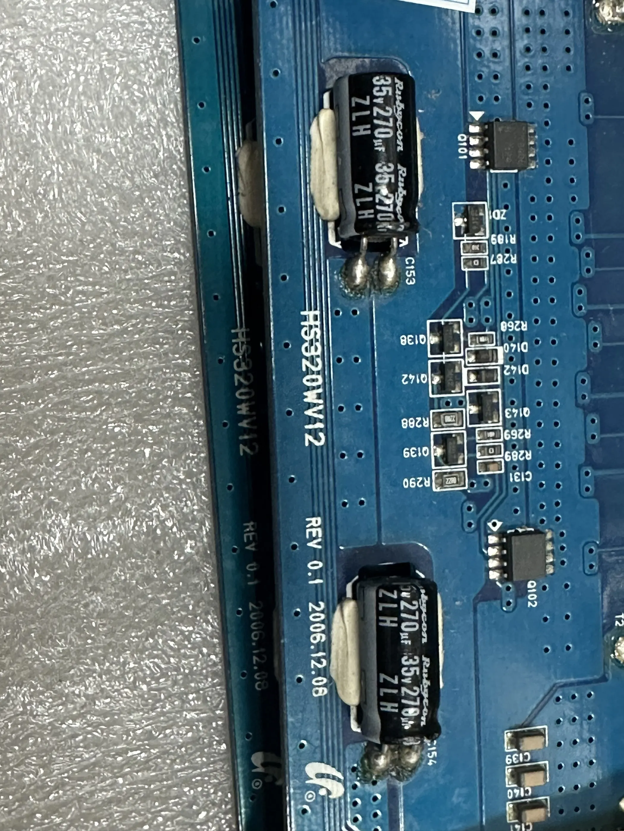 

Оригинальная плата подсветки LT320SLS12 HS320WV12 LTA320WT-L06