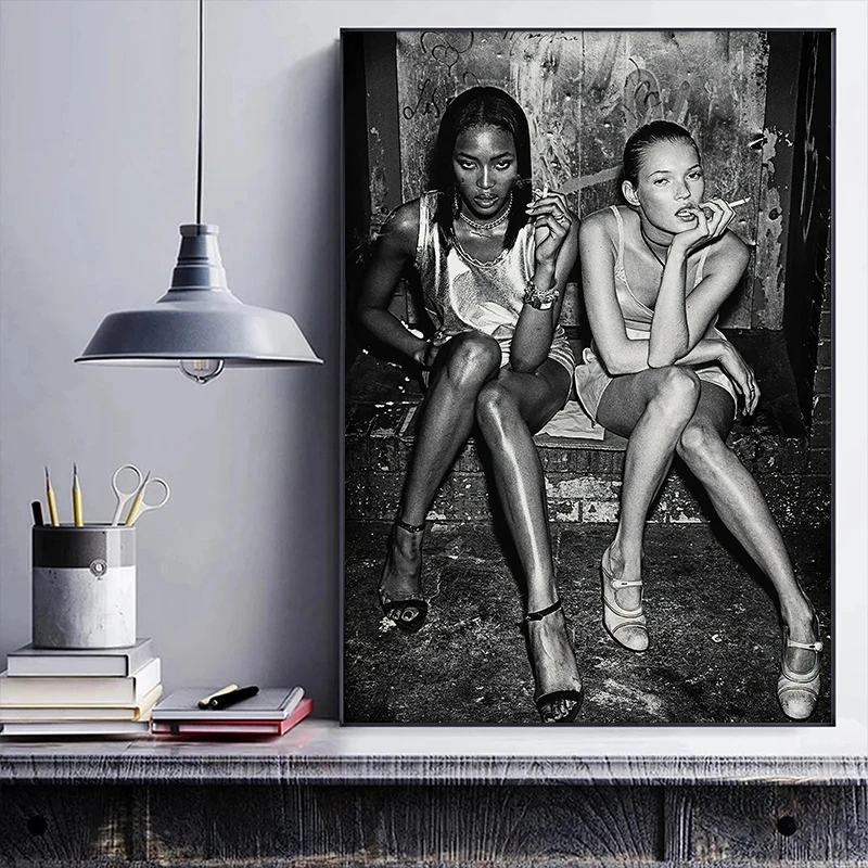 Fashion Girls Top Model Naomi Campbell Kate Moss Smoking Poster Wall Art Canvas Painting And Prints for Living Room Home Decor