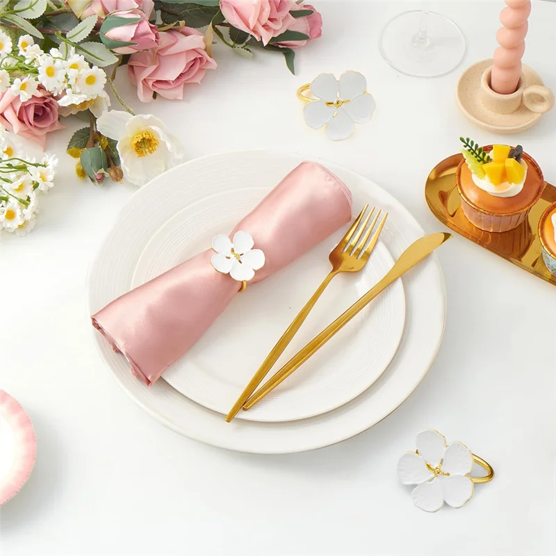 LNHF Juego de 12 servilleteros de flores, servilletero de metal floral blanco y dorado, servilleteros de granja para bodas y cumpleaños