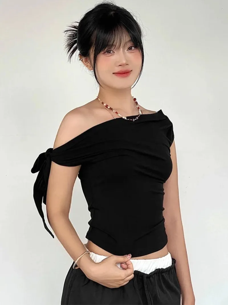 

2025 Women'S Summer Ins Style New Shrink Pleated One-Shoulder Crop Top Backless Twist Tie Asymmetric T-Shirt Comfort Casual Top