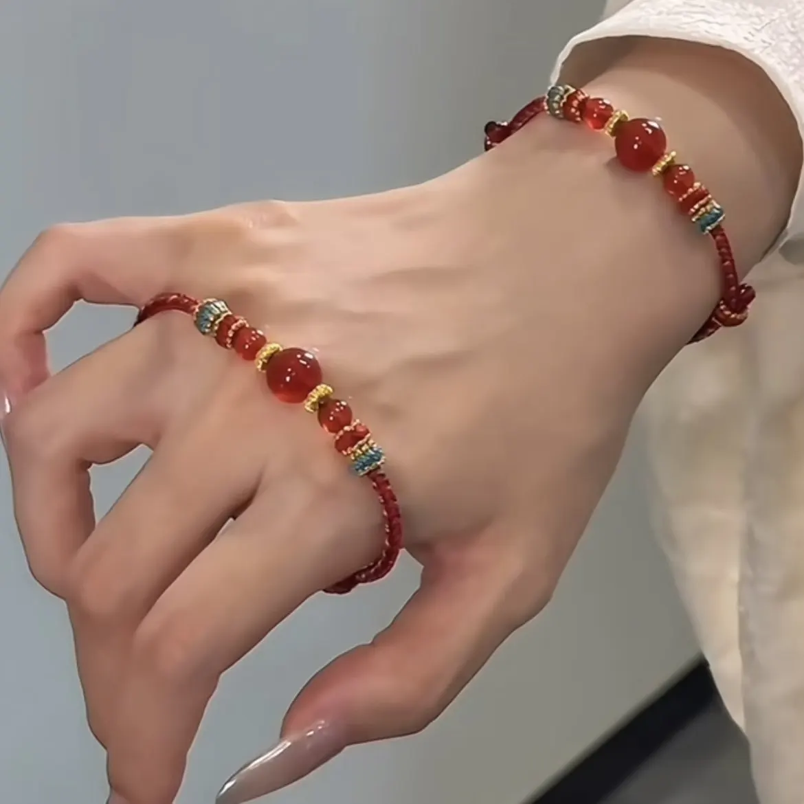 

Lucky Onyx Hand-knitted Hand Rope for Men and Women Couple Chinese Style Mascot Red Dunhuang Bracelet Does Not Fade White Gifts