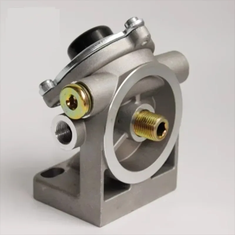 Oil Water Separator Assembly 4D27G31-24100 1105010-903 UF0163-031 Is Suitable for XINCHAI Forklift Filter Assembly