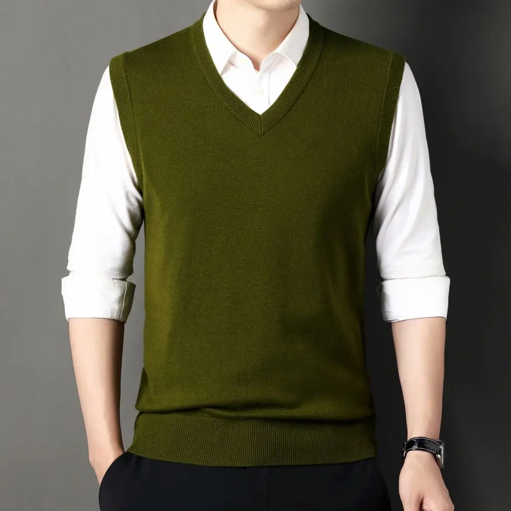 

COODRONY Autumn Winter Casual Versatile Sweater Vest Men's Thick Warm Soft Knitted Wool Sleeveless Solid Color V-neck Top W5699