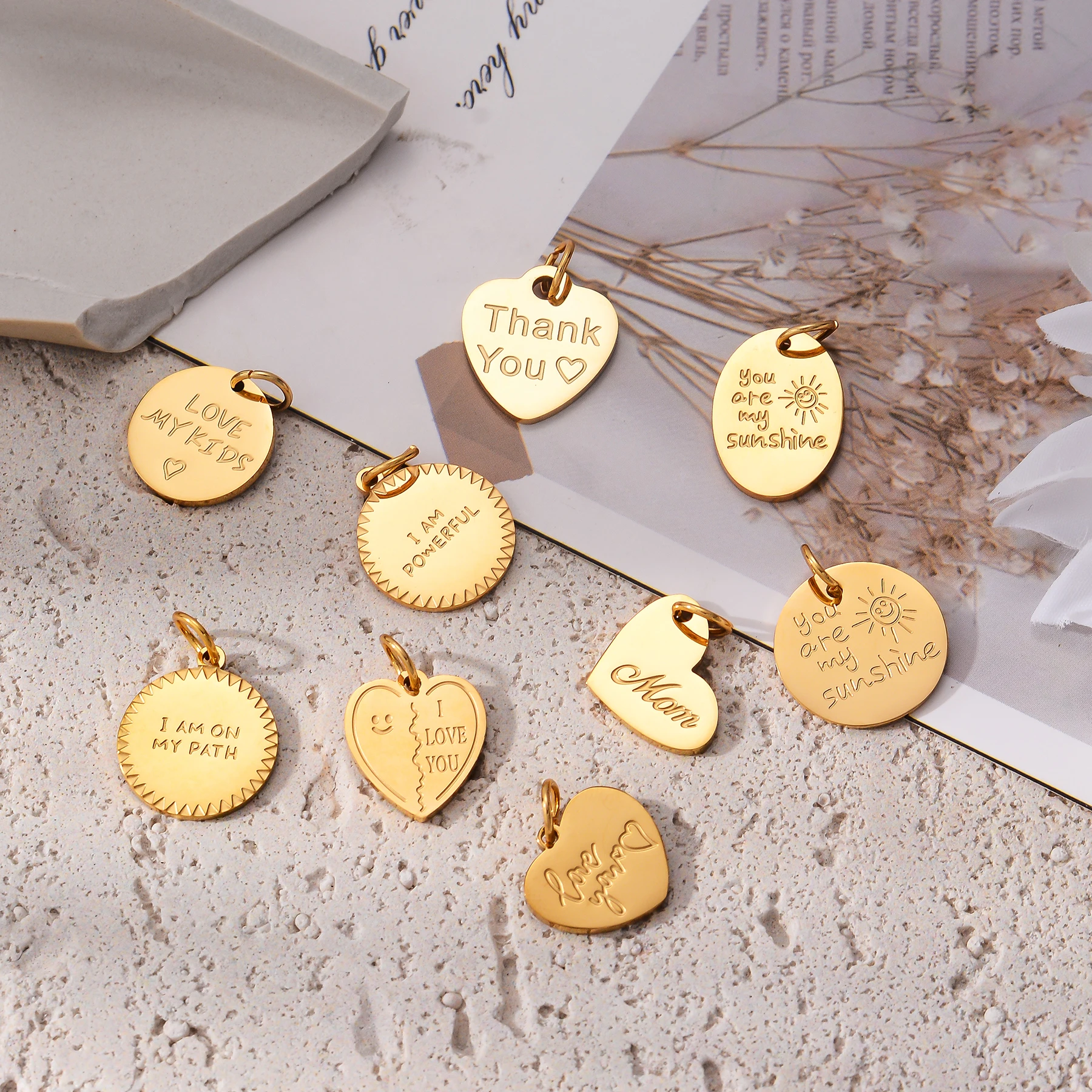 4 Stück/Set Edelstahl Goldfarben Schmuckzubehör Love Mom Herz DIY Ohrring-Anhänger Schlüssel-Halsketten-Anhänger – Detail 5