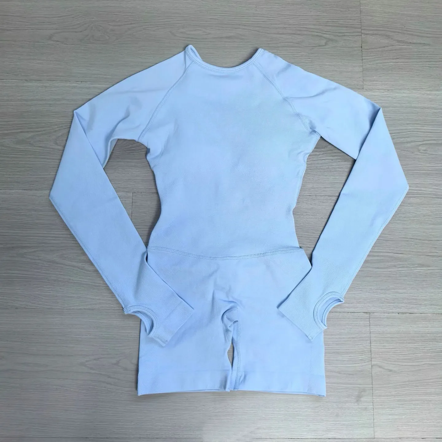 Pericic Langarm-Einteiler Yoga-Bodysuit für Damen, Nahtloses Outfit-Set, Fitnesskleidung, Workout-Shorts, Jumpsuit, Rückenfreies Gym-Set – Detail 15