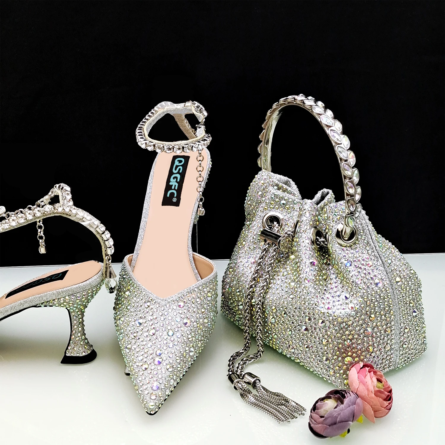 Neue Ankunft Mode Stil Spitze Schuhe Tasche Weichen Griff Tasche Fußkettchen Design Medium Ferse Damen Schuhe Geeignet für Hochzeit Party – Detail 12