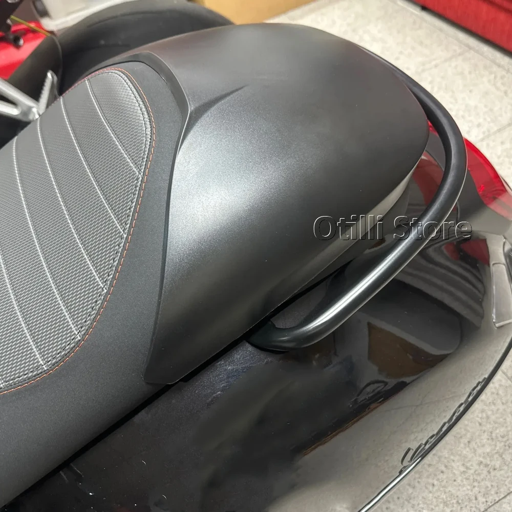 

Motorcycle Accessories Rear Seat Cover For Vespa GTV300 GTV 300 GTV 2018-2024 2023 2022 New Rear Pillion Passenger Cowl Fairing