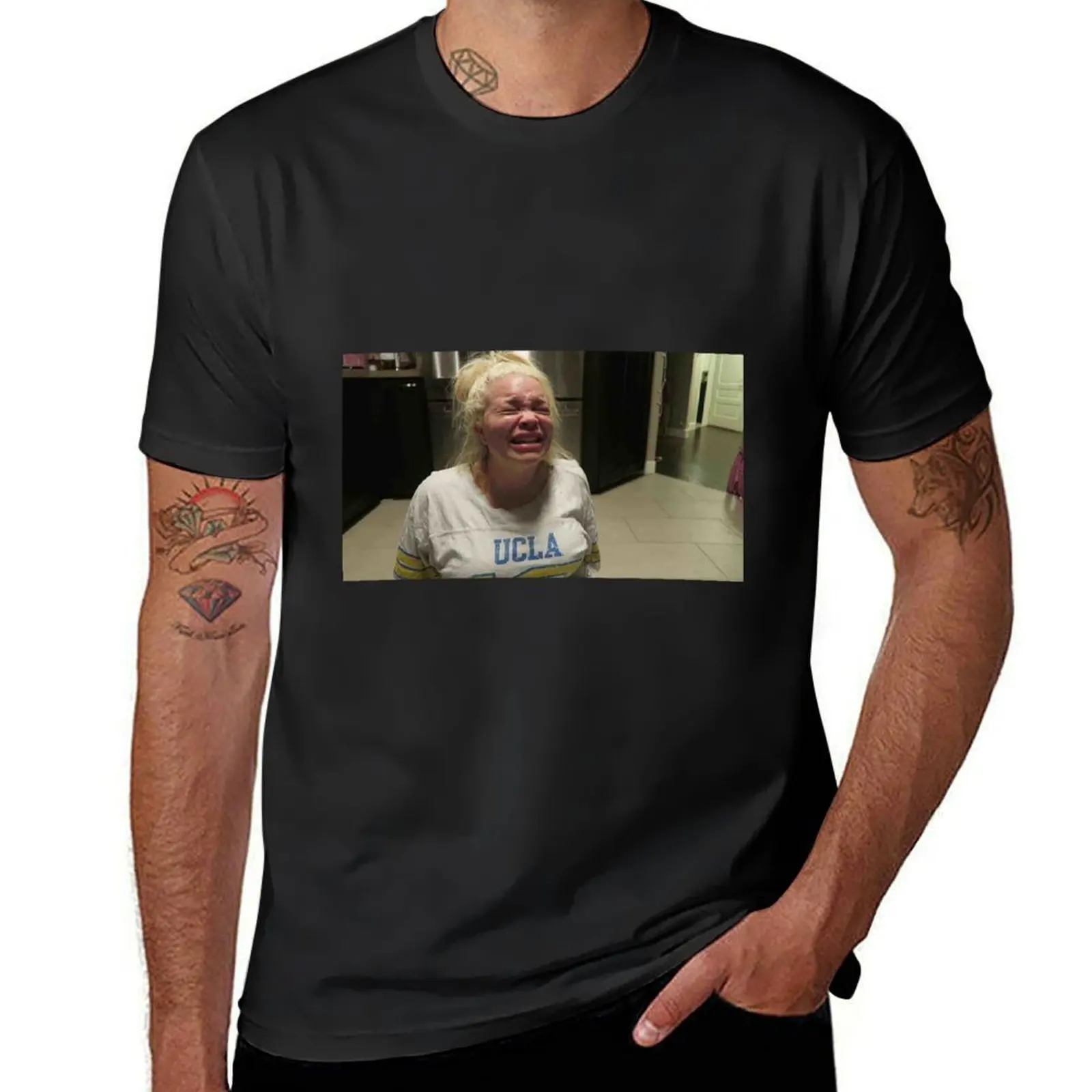 

Trisha Paytas Crying on the Kitchen Floor T-Shirt vintage clothes graphics korean fashion oversized t shirts for men