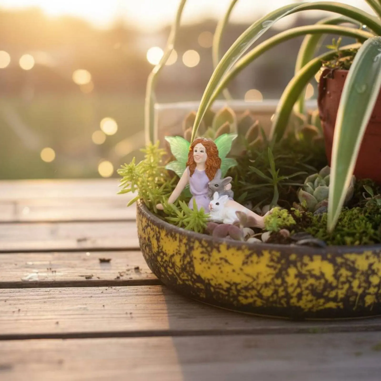 

Girl and Rabbit Figurine Resin Succulent Pot Decoration Rabbit Figurine Cute Bunny Miniature Ornament Detailed Sculpture