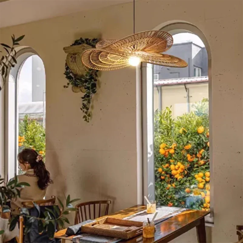 Lampy wiszące w stylu Wabi-Sabi do sypialni salon rattanowa ręcznie tkana lampa restauracja Home Decor żyrandole żarówka G80