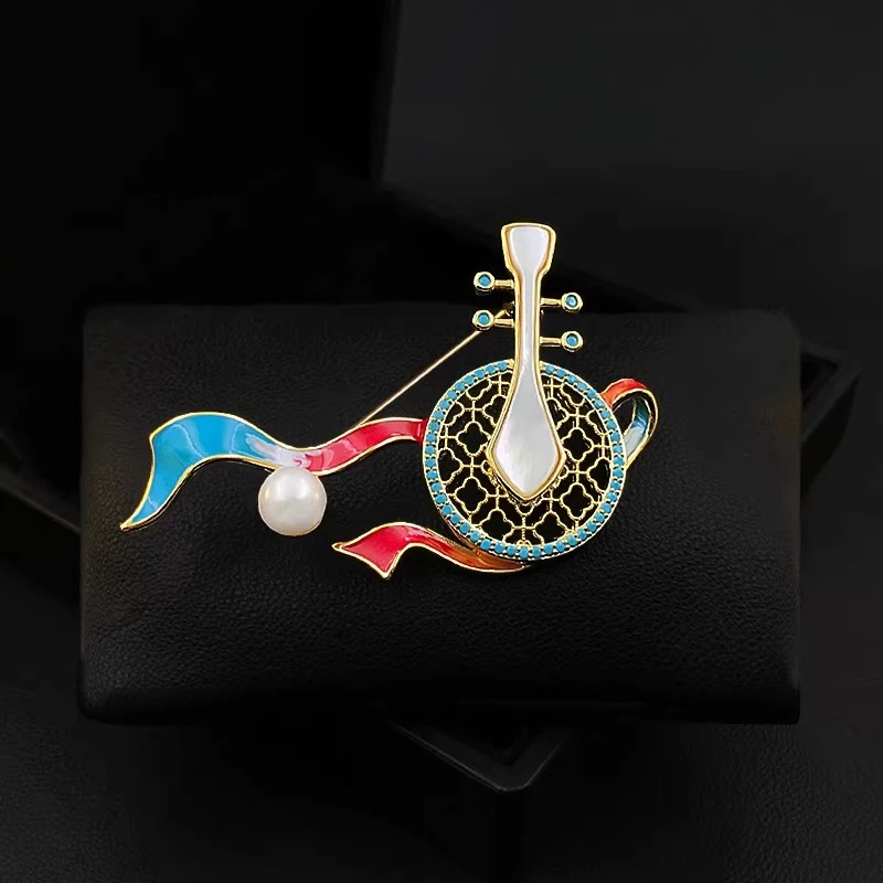 Chinese Style Dunhuang Pipa Brooch Shell and Enamel Lapel Pin High-end Exquisite Fashion Clothing Accessory for Women Gifts 6038