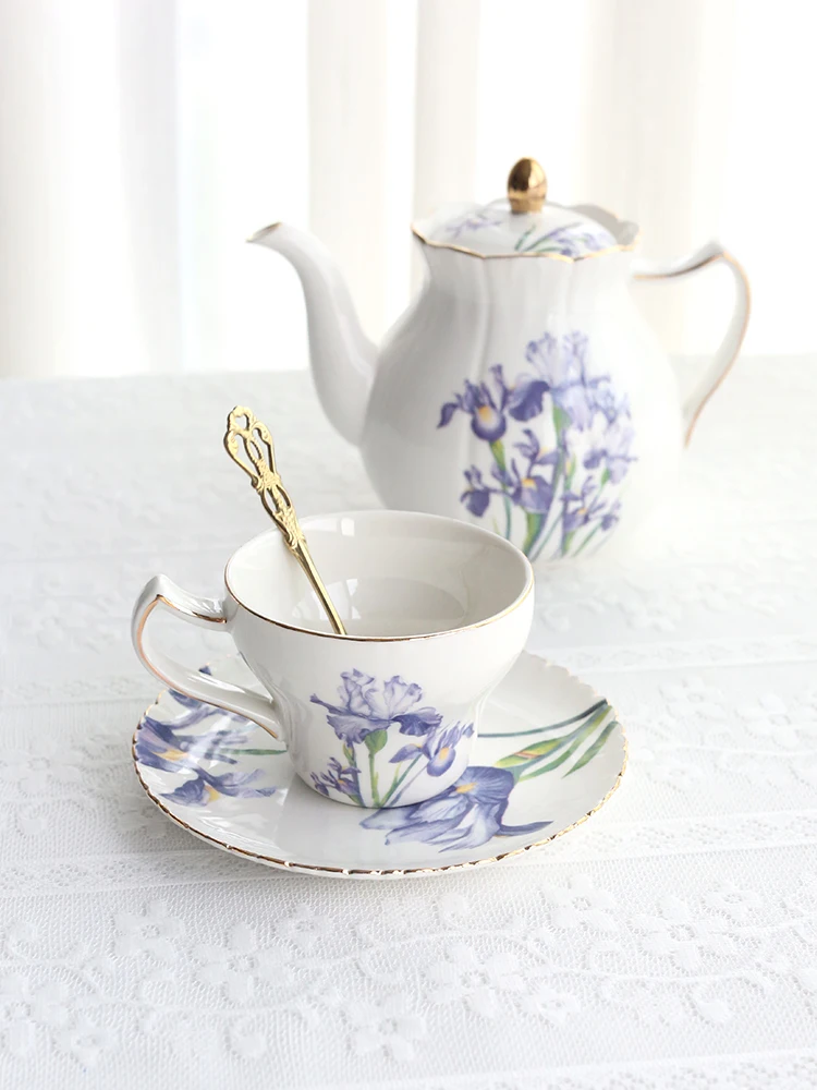 220ml French Ceramics Phnom Penh European Court Coffee Cups Saucers English Afternoon Tea Red Tea Cups Cups with Warbler Flower