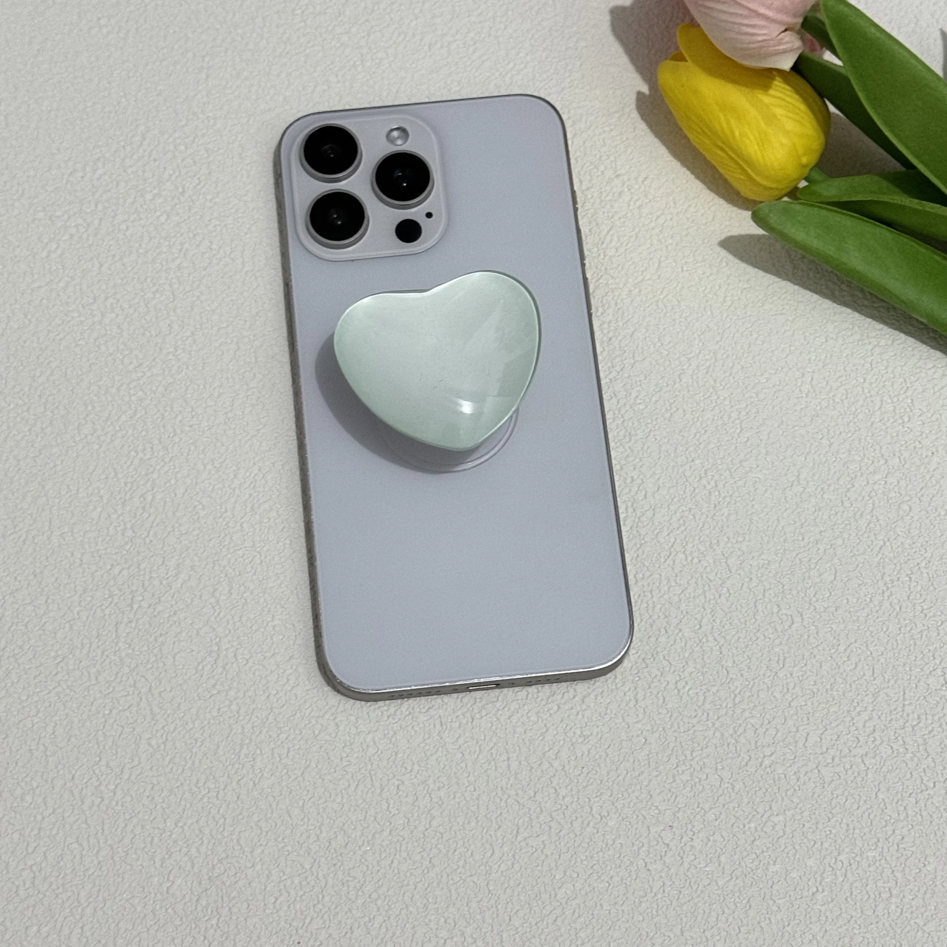 Магнитный держатель для телефона в форме красочного сердца, доступны различные узоры, с вдохновляющими текстами, стильный и практичный