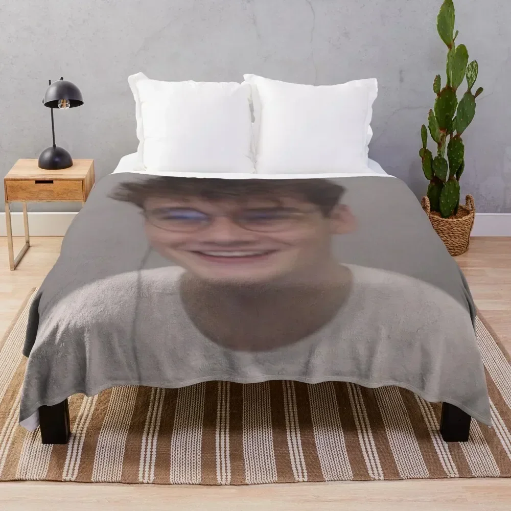 

Wilbur Soot Throw Blanket Warm Plush Fuzzy Blanket for Living Room