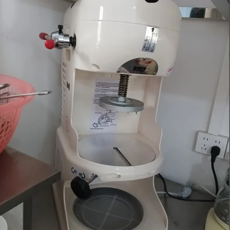 Block Ice Shaving Machine Shaved Ice Cream Making Cutting Crushing Machine Commercial Electric Bing Crusher Machine Ice Shaver