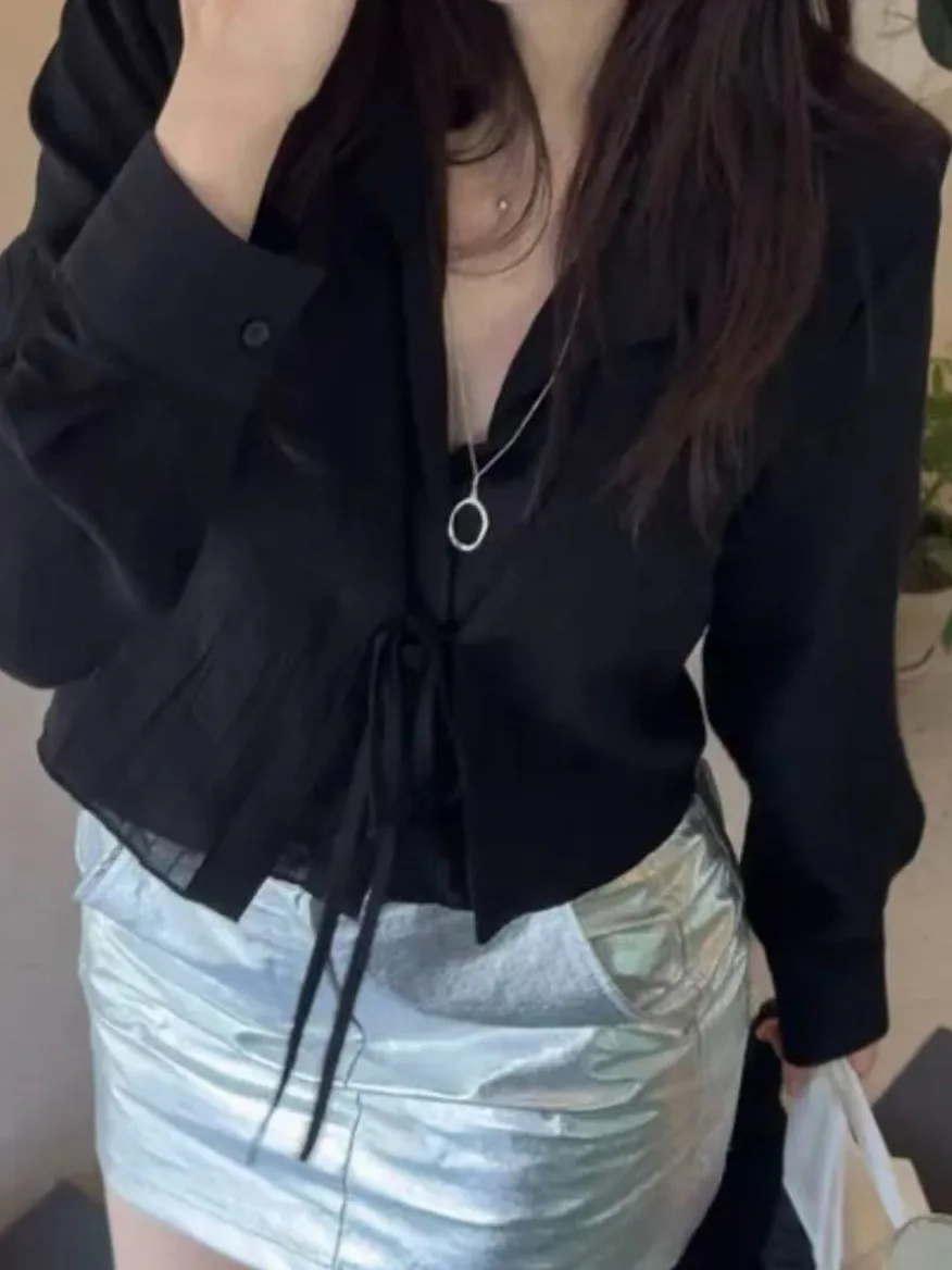 White irt Women's Spring New Small Design Sense Fake Two-Piece Belted irt Age-Defng Long Sve Top Korean Sle High W...