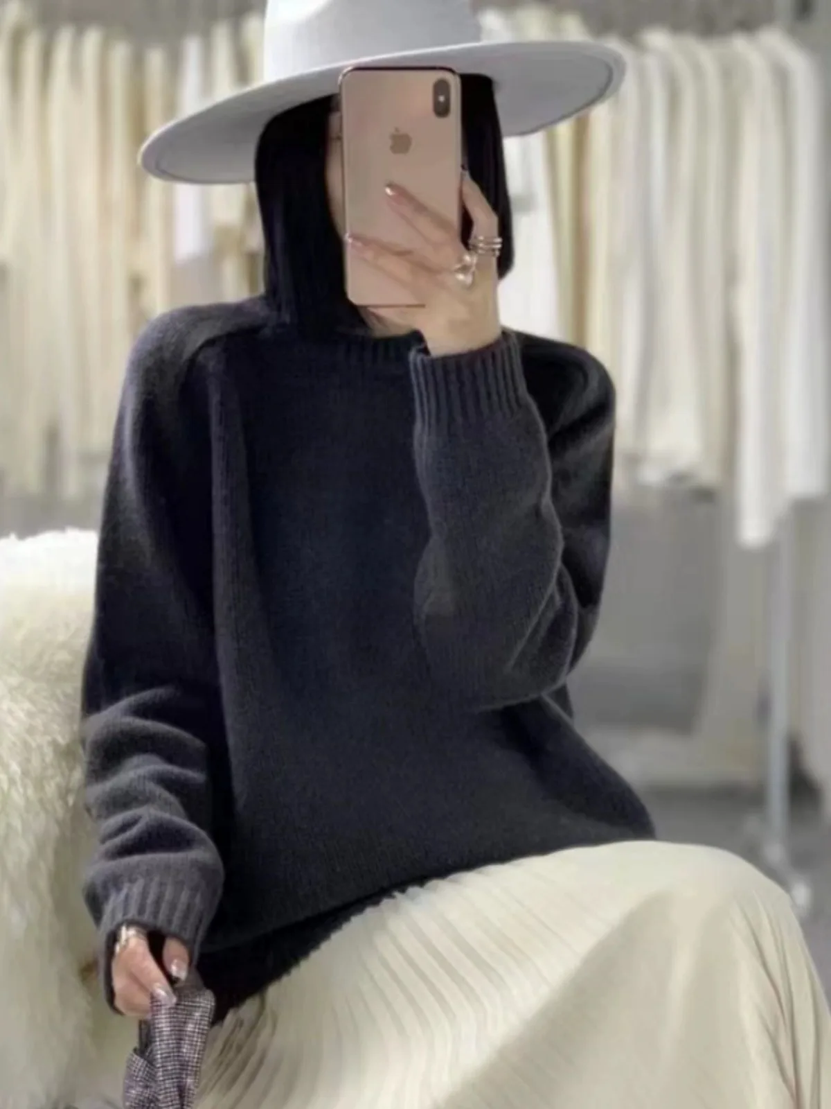 Senior sense all round neck pure cashmere sweater women autumn and winter loose Korean version of woolen bottom sweater pullover