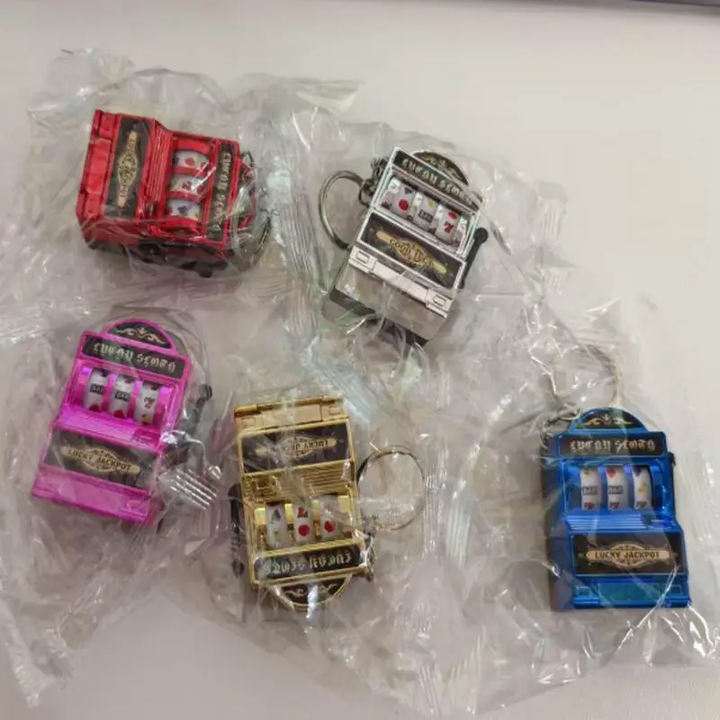 الفاكهة فتحة آلة المفاتيح محظوظ سحر الجائزة الكبرى سلاسل المفاتيح لعبة كازينو صغيرة قلادة حقيبة حلقات المفاتيح حفلة طفل الكبار هدايا الجدة