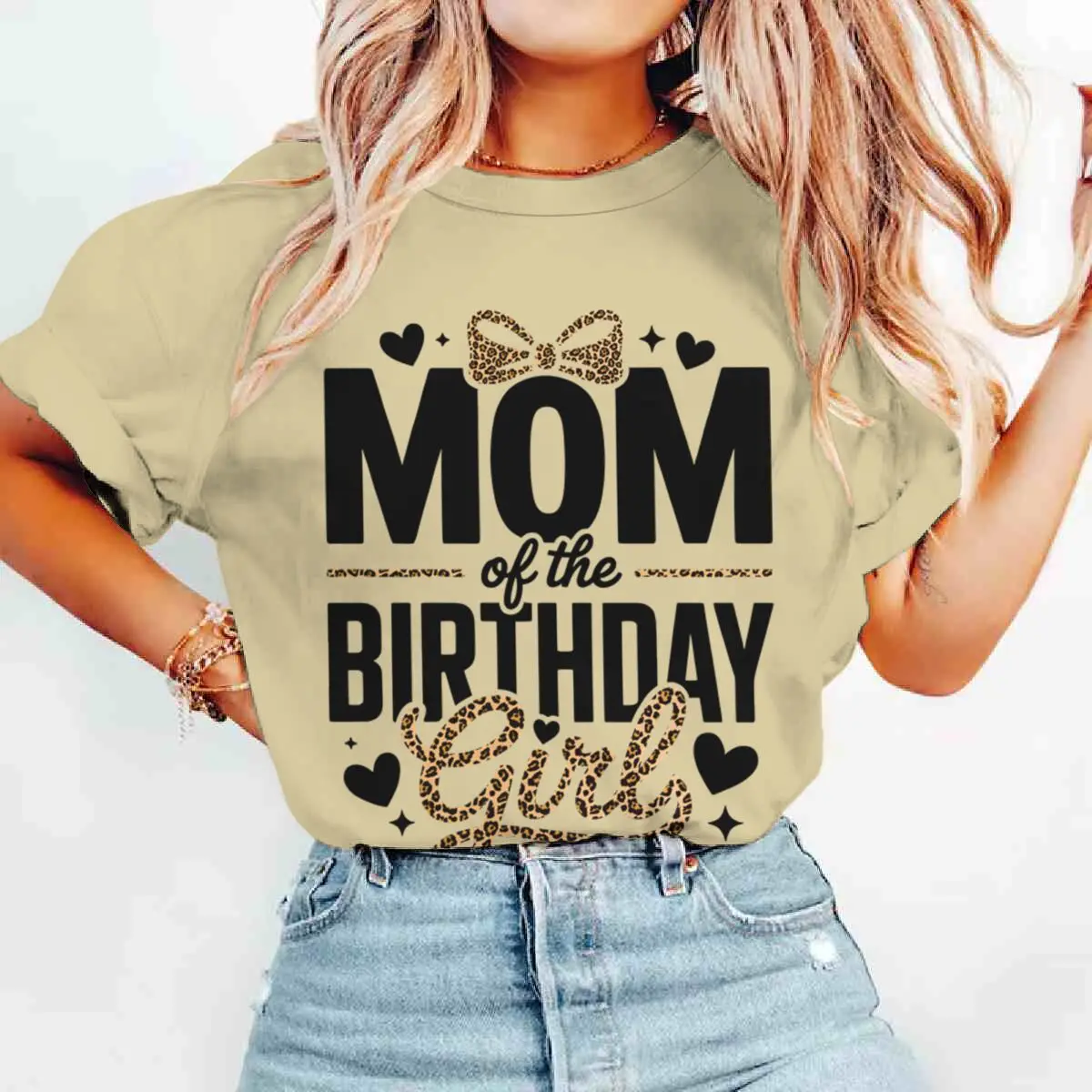 

Coquette Bow Print "Mom Of The Birthday Girl" T-shirts Women Short Sleeve Summer New Classic Tees Fun Mother's Day Gifts Tshirts