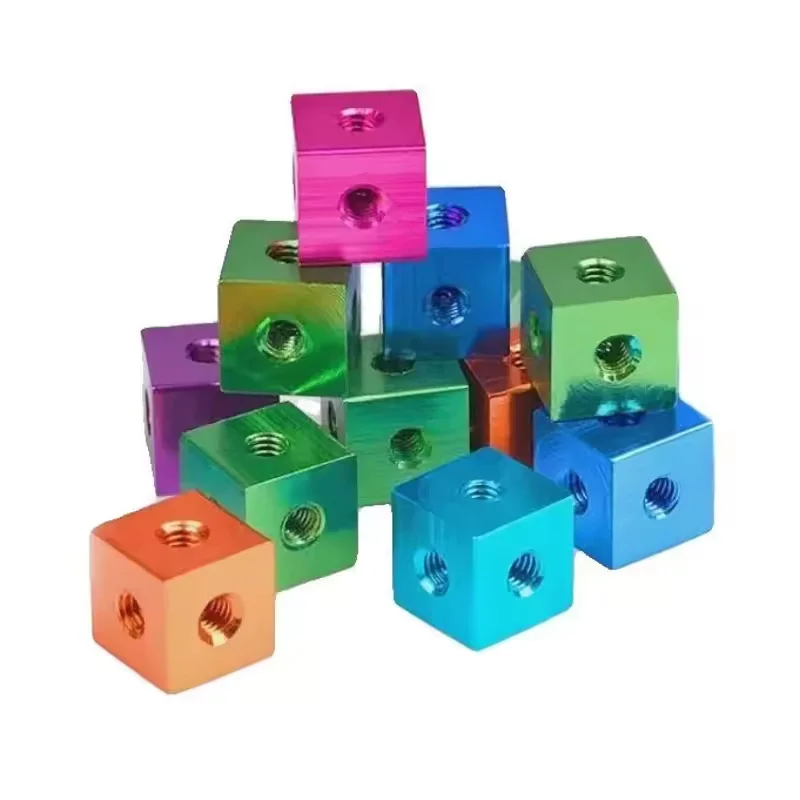 Weiyi aleación de aluminio M3 M4 M5 M6 M8 M10 conector de bloque fijo de tres lados tuerca con agujeros tuerca Hexagonal tuerca cúbica