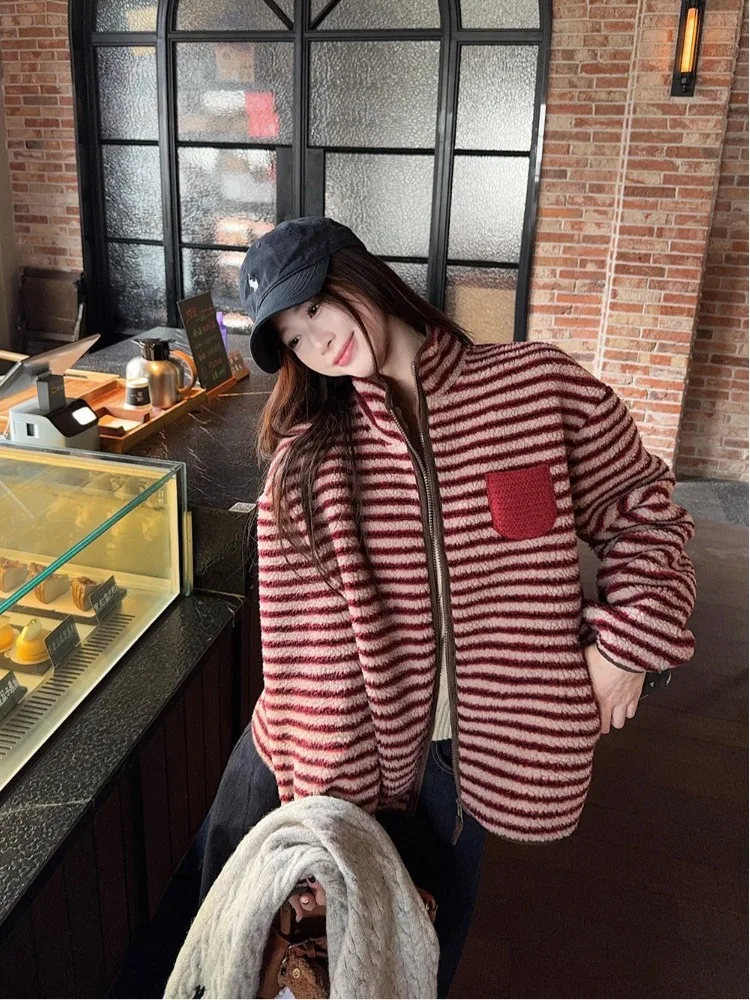 

Retro Color Blo Thiened Lamb Fur Jaet Women's Spring New Loose Top Stripe Pattern Casual Sle Zipper Closure Coat