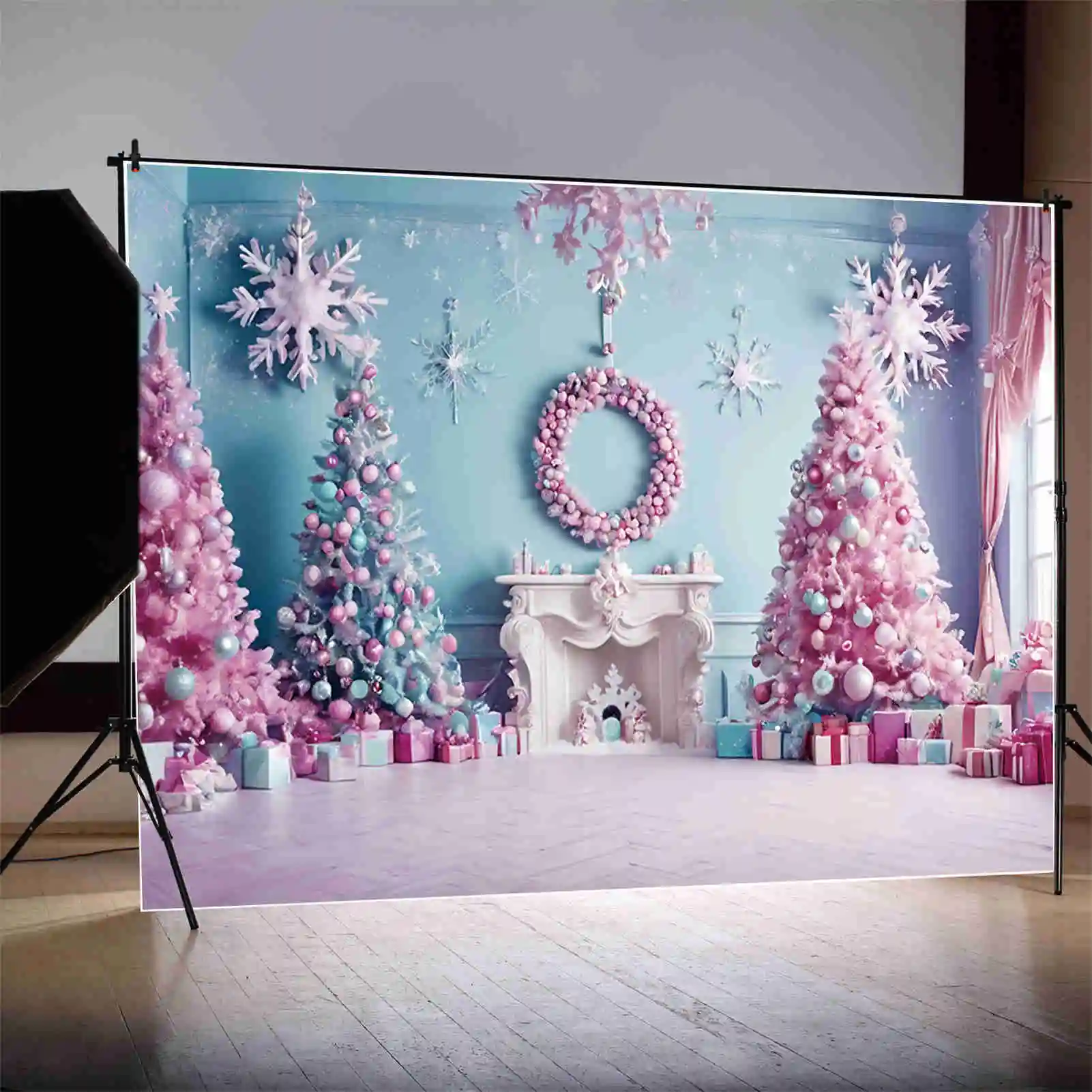 MOON.QG Christmas Pine Tree Christmas Tree Backdrops Gift Children Vintage Living Room Backgrounds Party Photocall Accessories