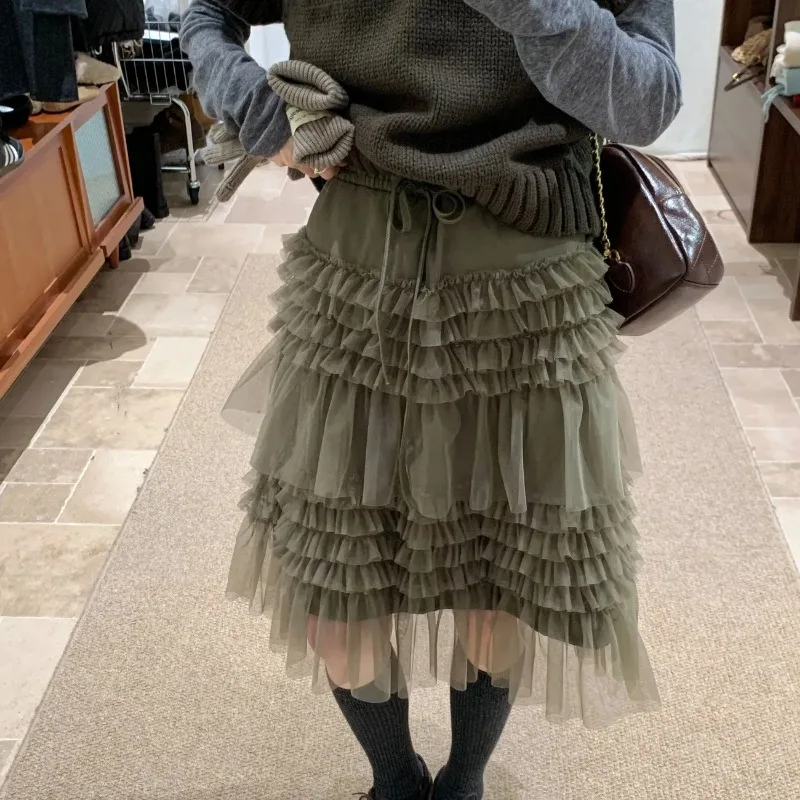 

Women's Two-Piece Outfit Short Sleeve Knit Vest Tiered Tulle Midi Skirt Casual Sweet Style for Spring and Autumn